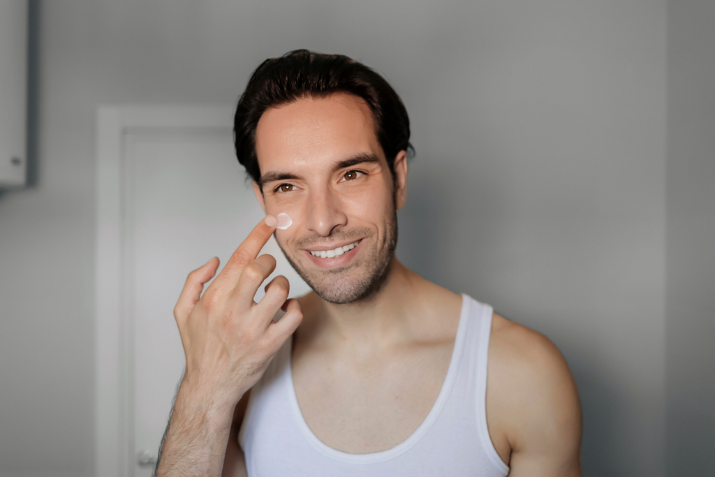 5 Insider Tips You MUST Know about Men’s Skin
